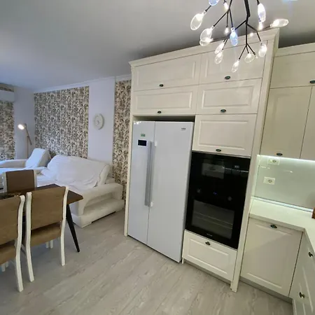 Apartment Us Embassy *