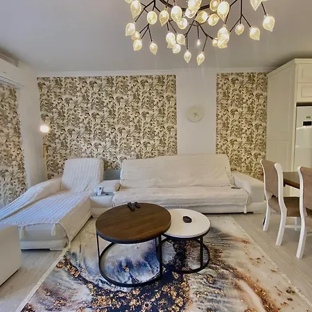 Us Embassy 티라나