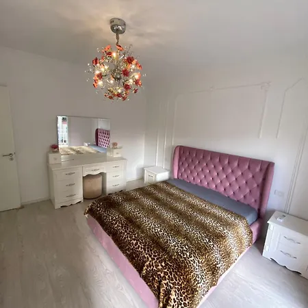 公寓 Us Embassy 地拉那